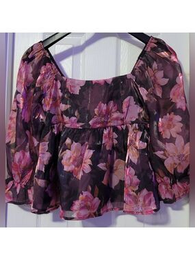 Thirty/Thirty - Floral Babydoll Blouse – Metallic Sheer
